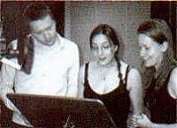 pandoras_play_6.JPG (7984 Byte)